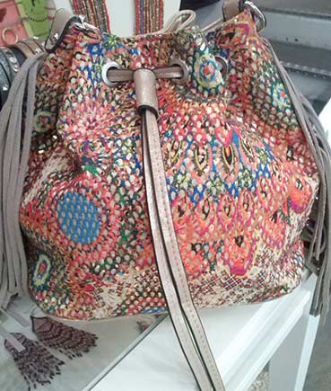 sac color  franges